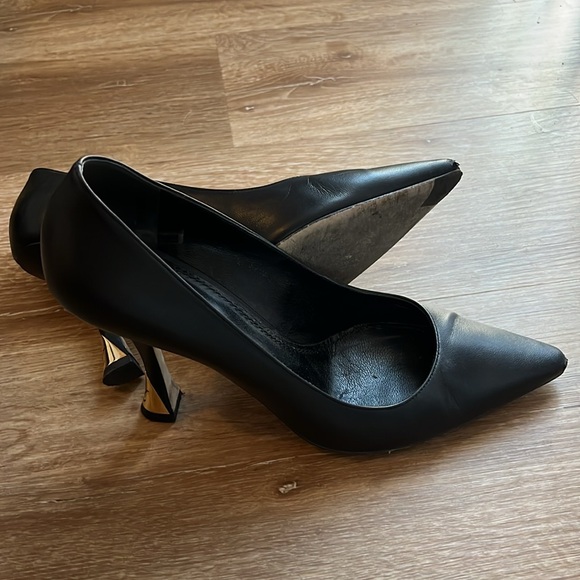 Black Louis Vuitton Heels with Gold LV Logo on back! - Picture 2 of 2